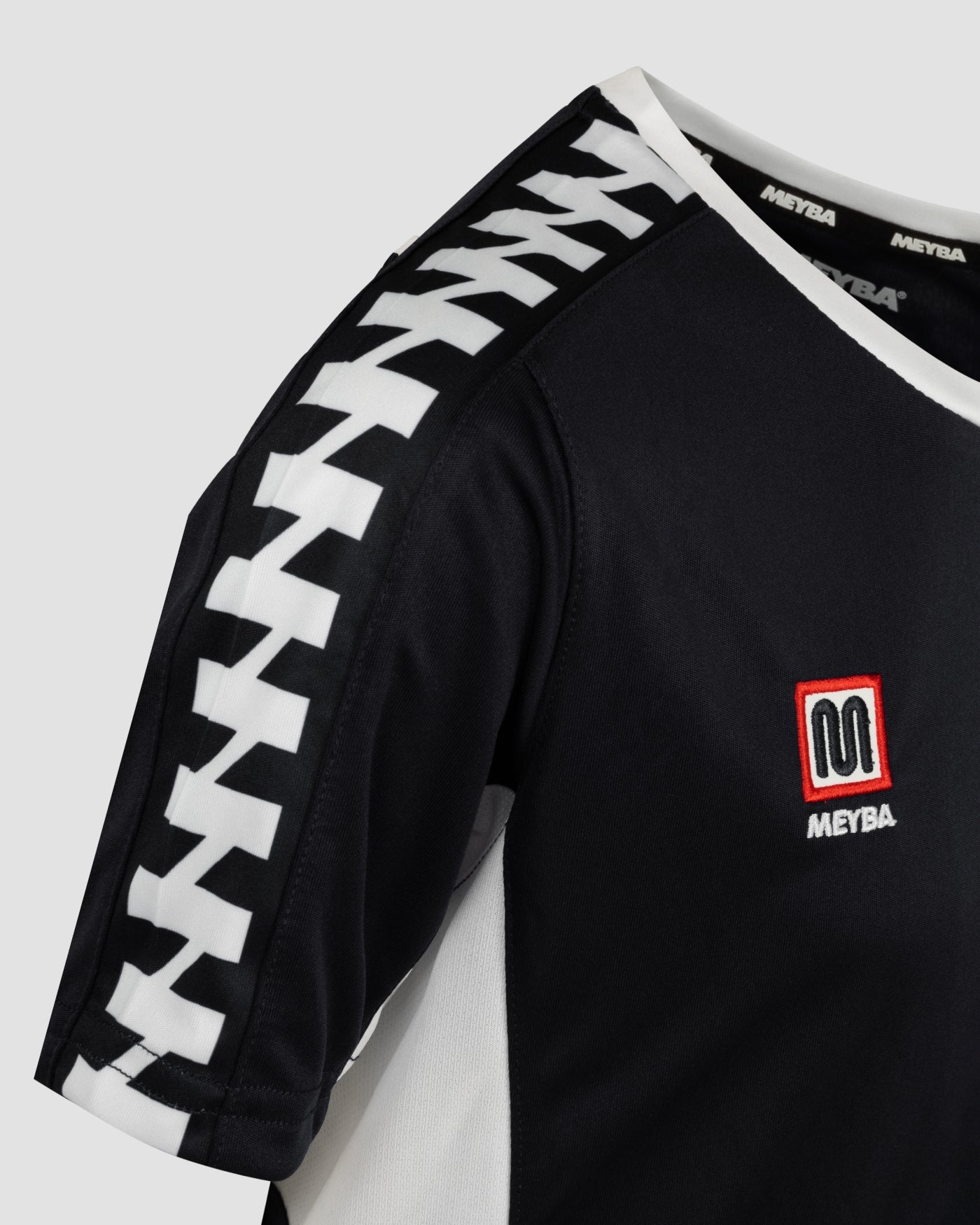 MEYBA Motion Jersey Cuello Redondo | Negro