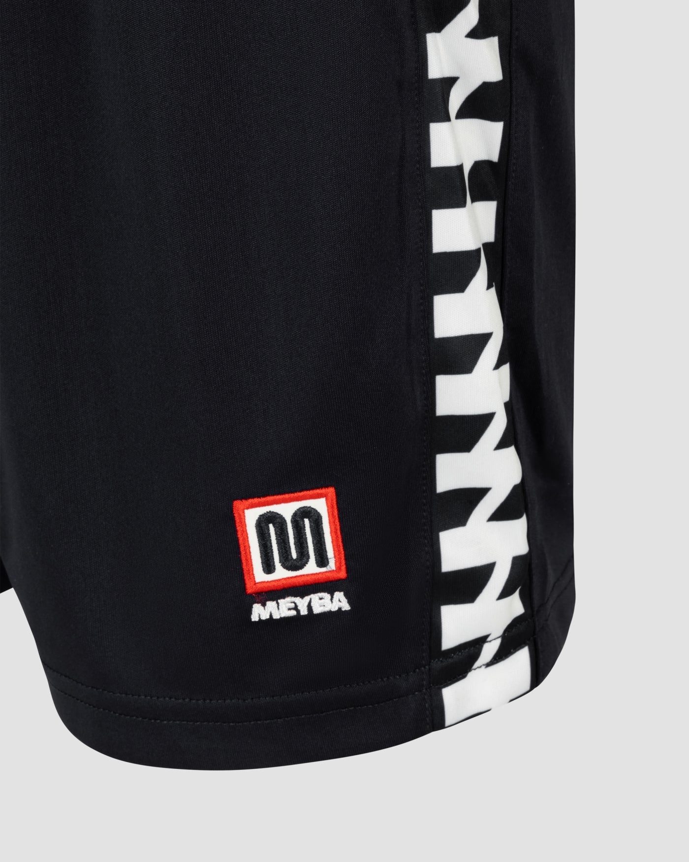 MEYBA Youth Motion Short | Negro