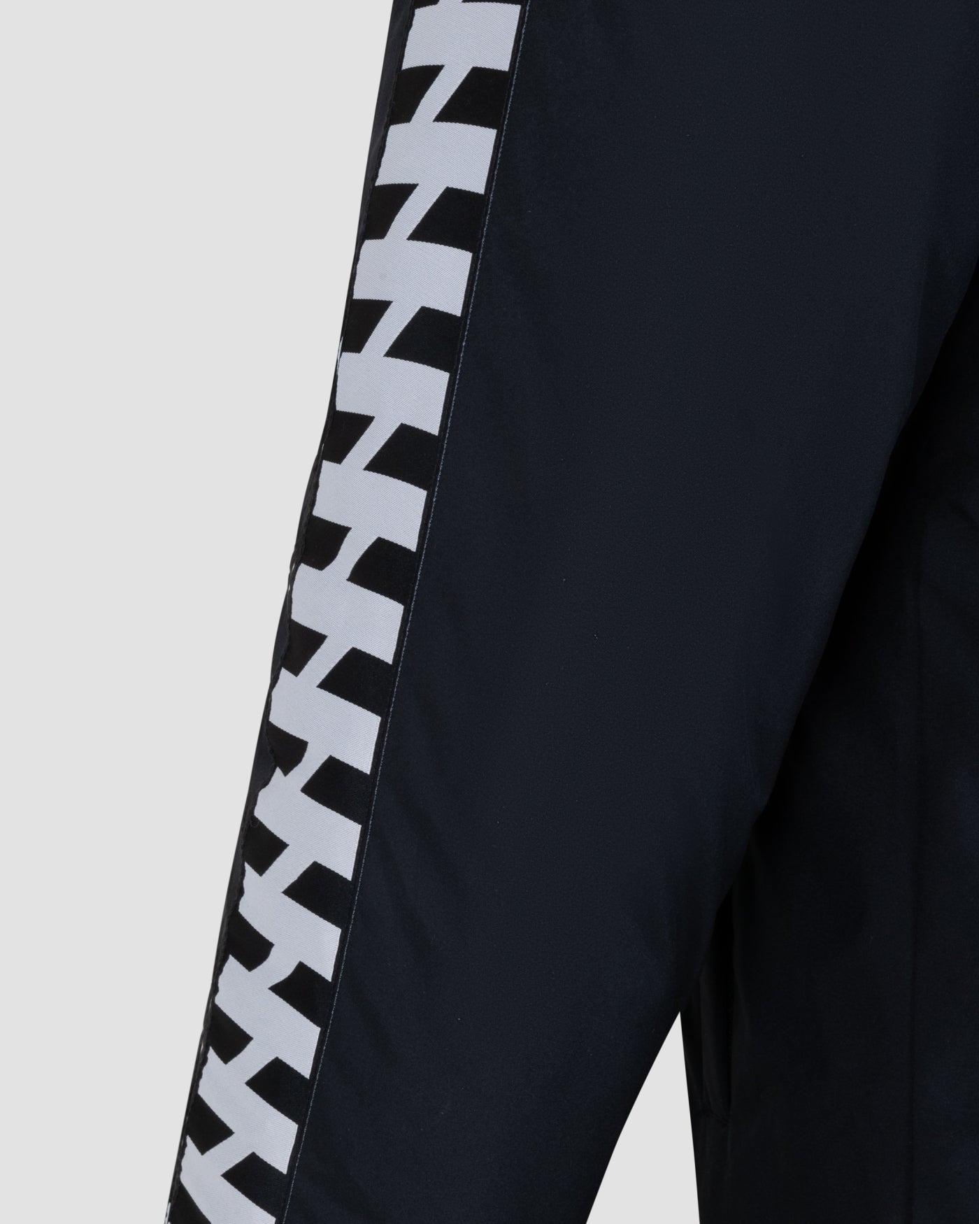 MEYBA Shift Bench Jacket | Black